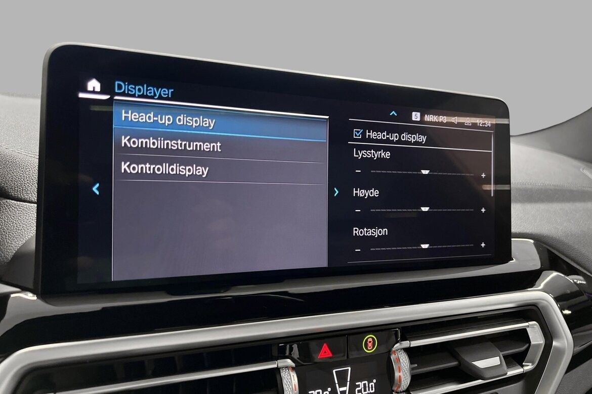 BMW iX3