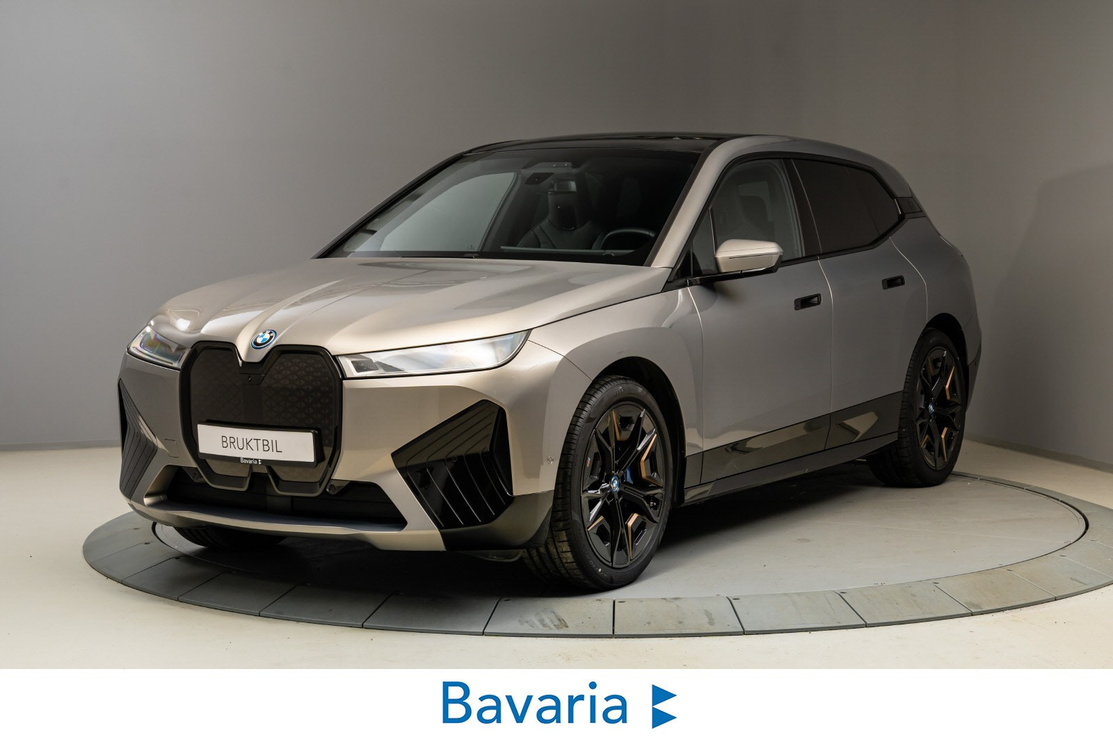 BMW iX xDrive 50