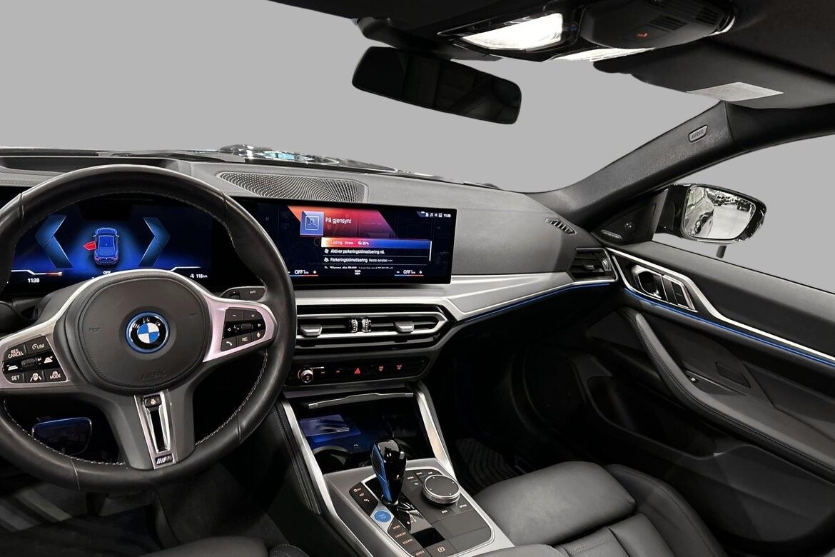 BMW i4 M50