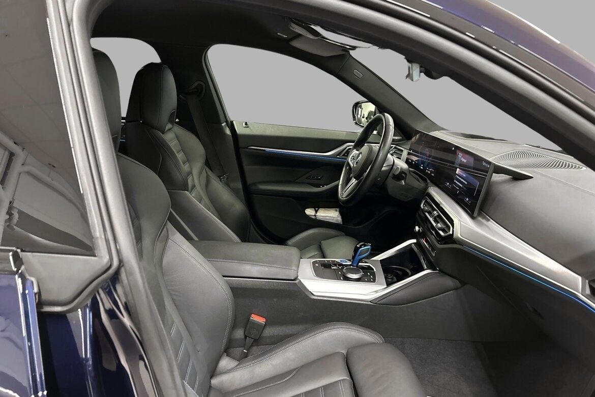BMW i4 M50