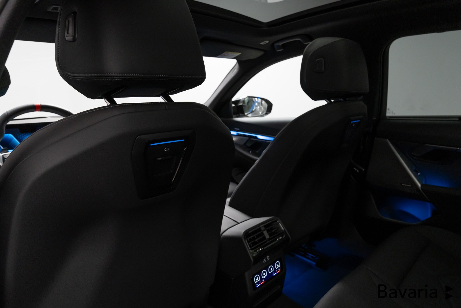 BMW i5 M60