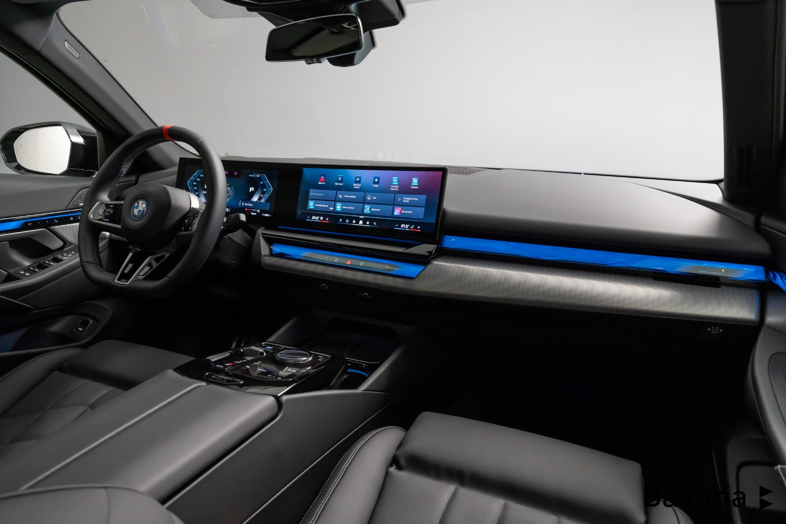 BMW i5 M60