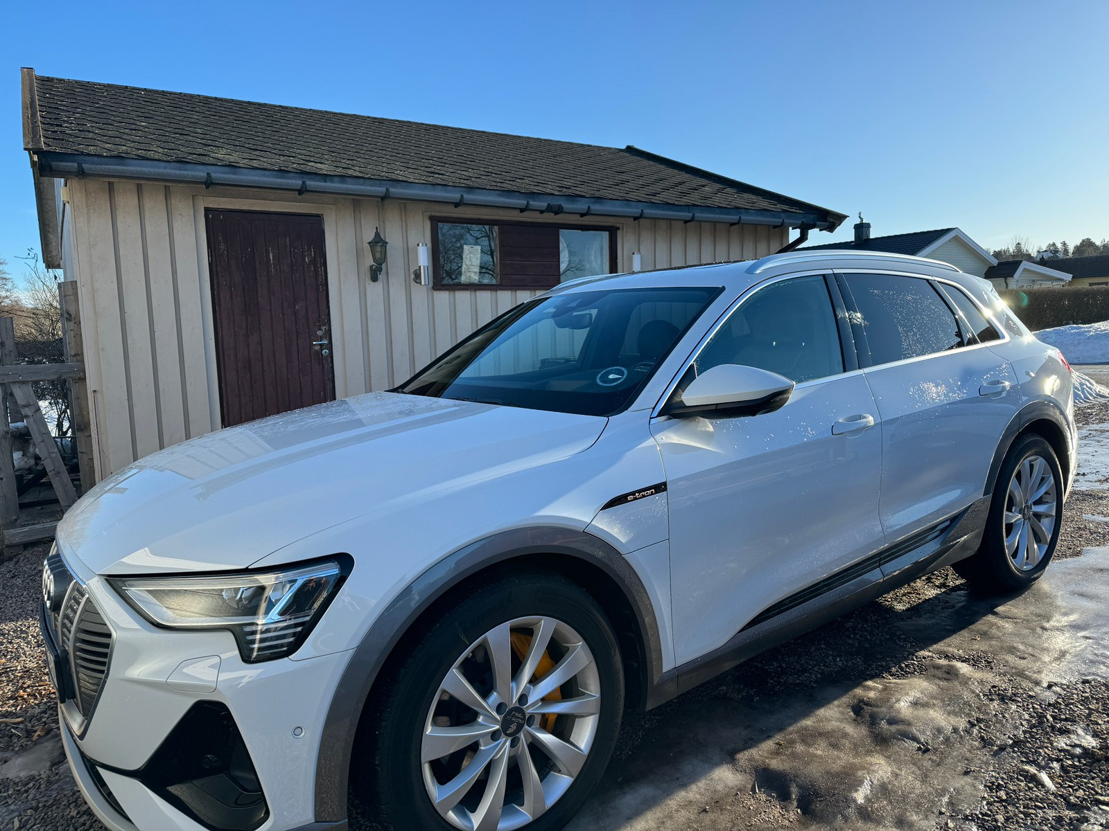 Audi e-tron