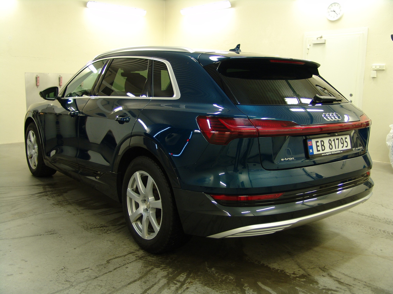 Audi e-tron