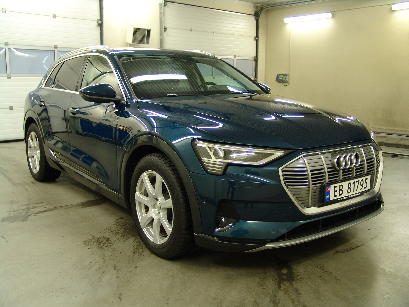 Audi e-tron