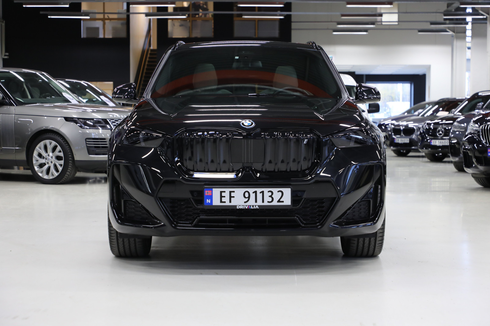 BMW iX1