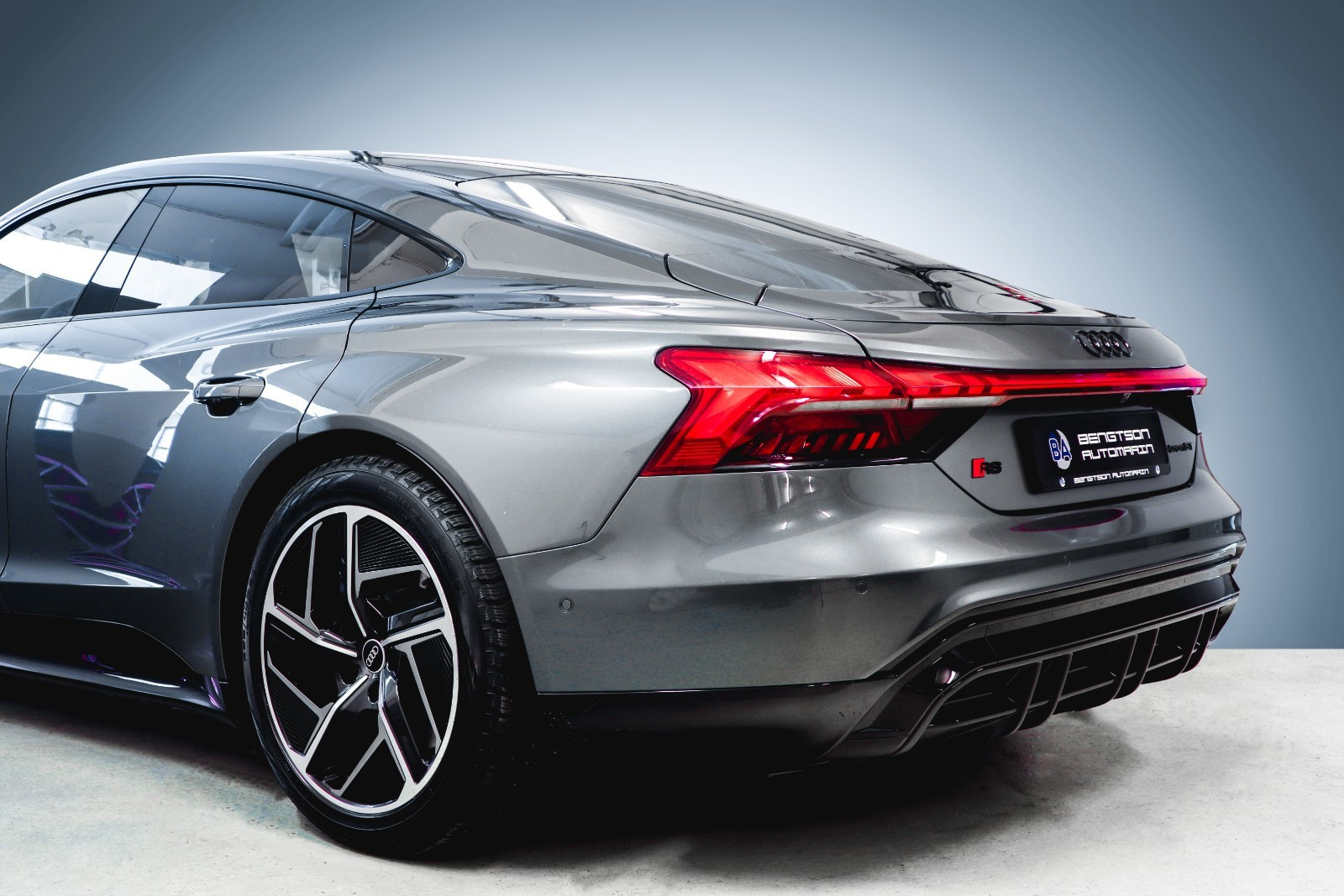Audi e-tron GT RS