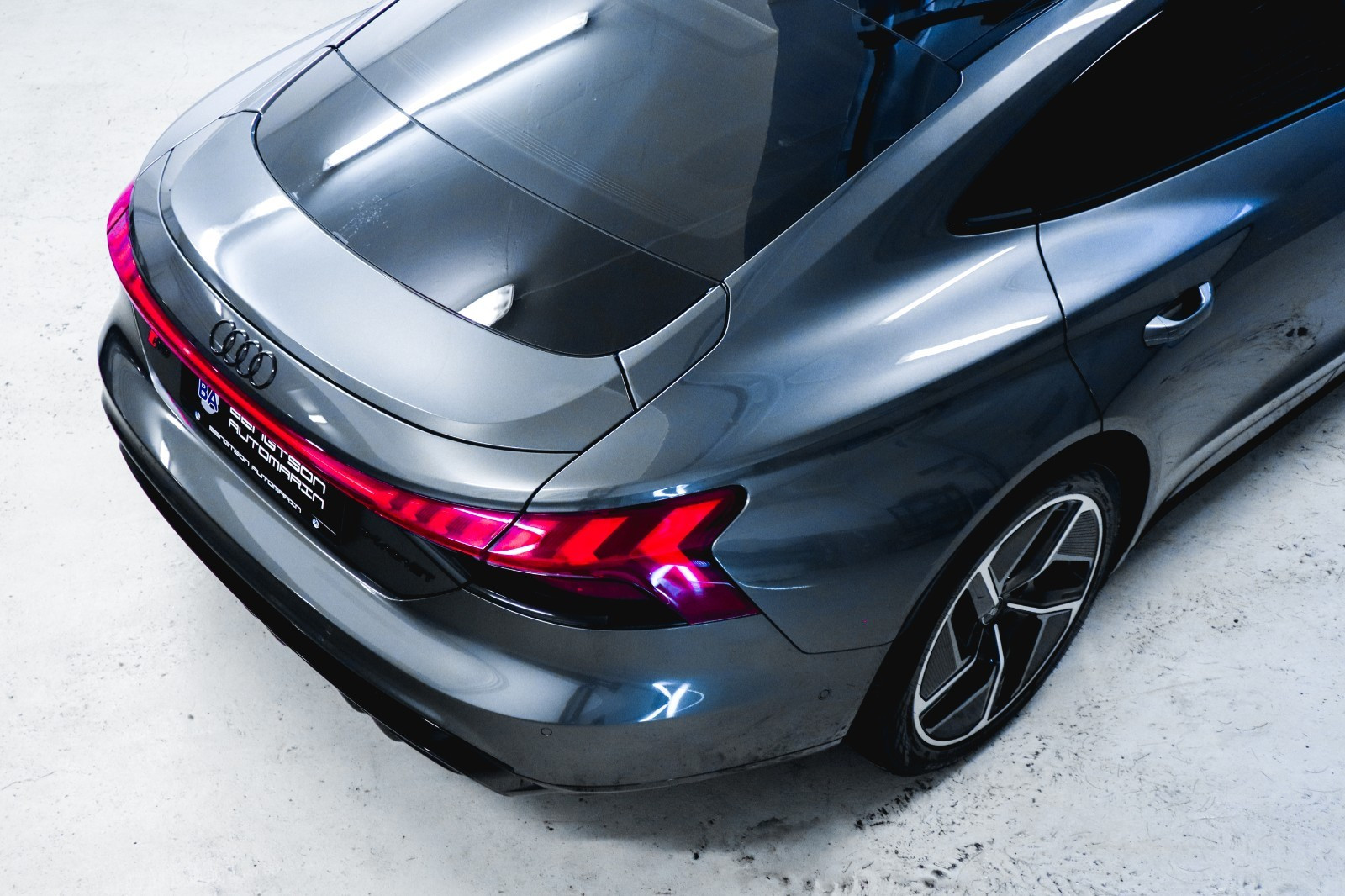Audi e-tron GT RS