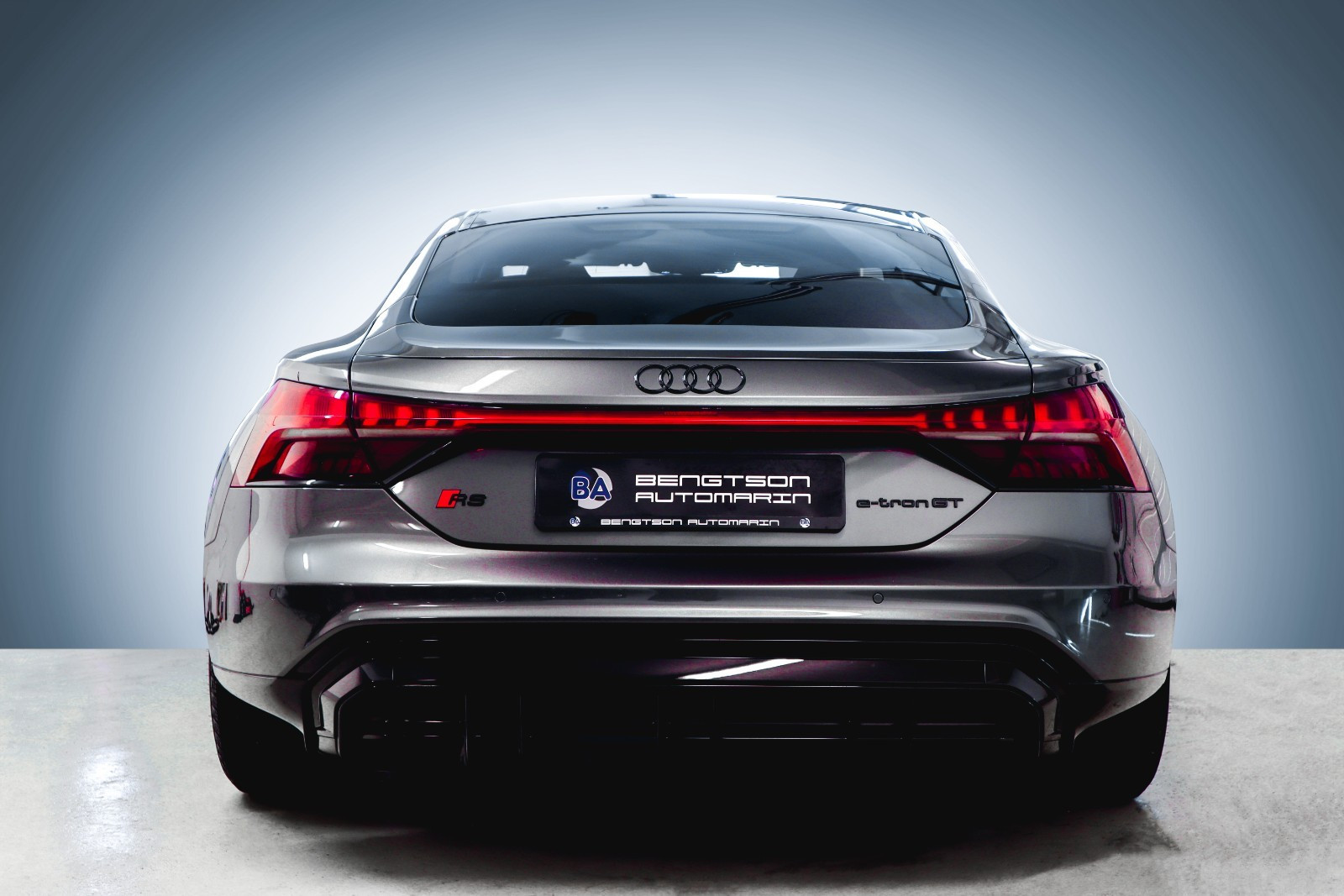 Audi e-tron GT RS