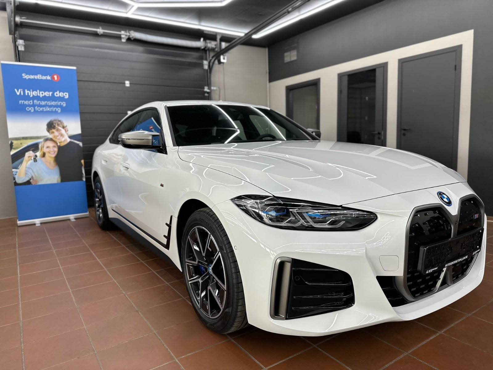 BMW i4 M50