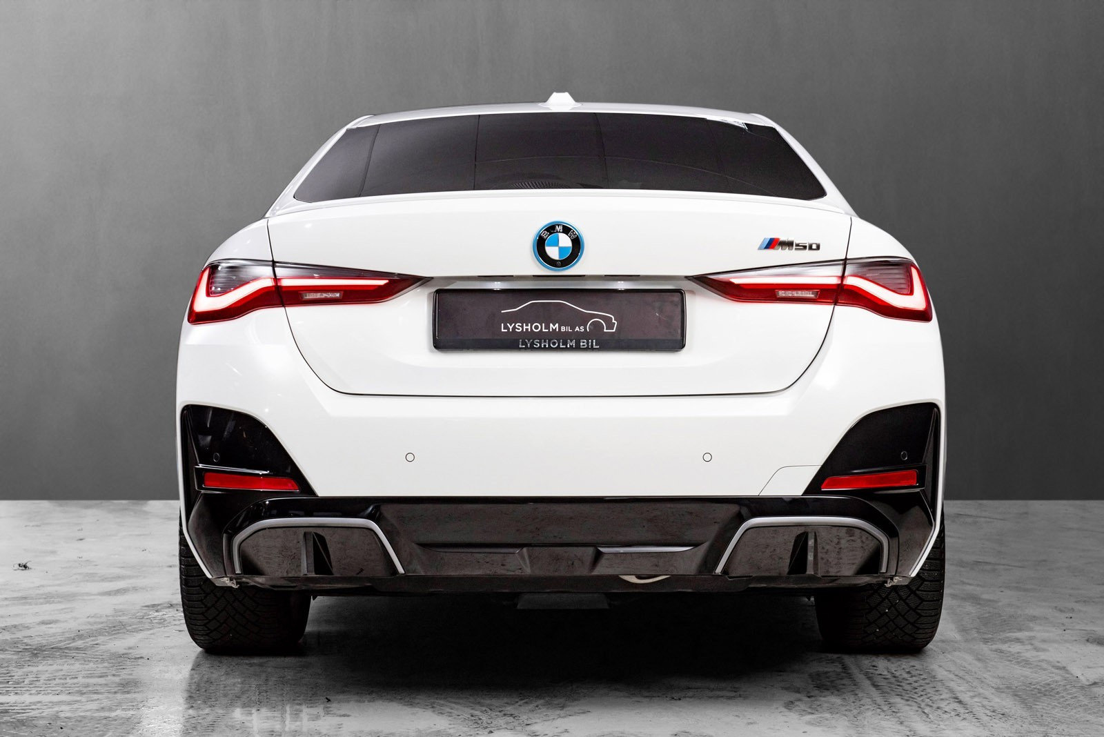 BMW i4 M50