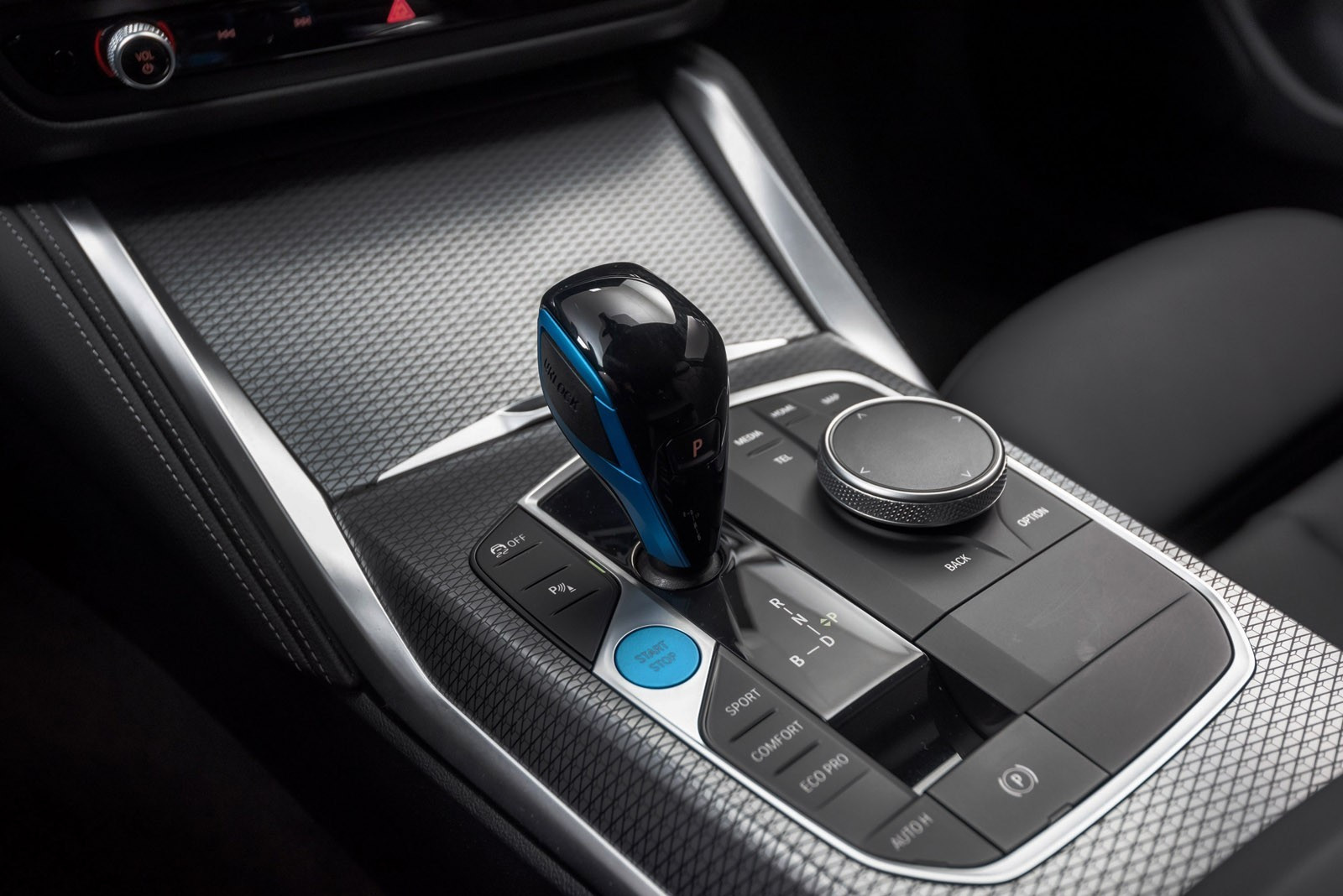 BMW i4 M50