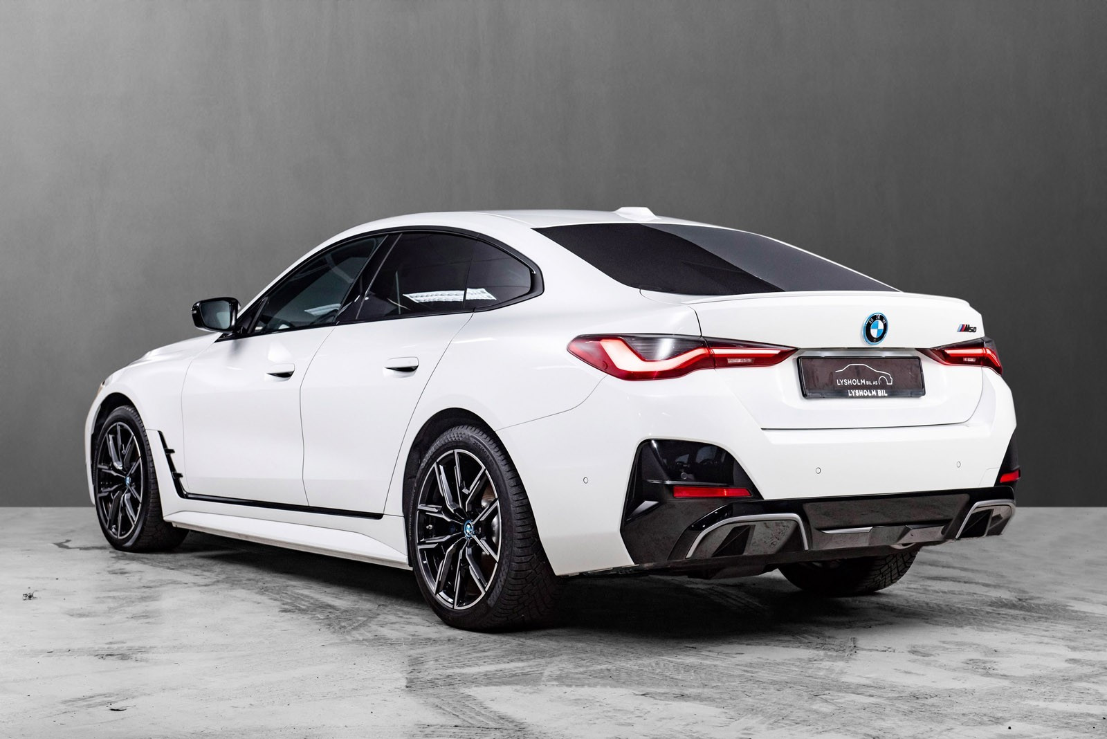BMW i4 M50