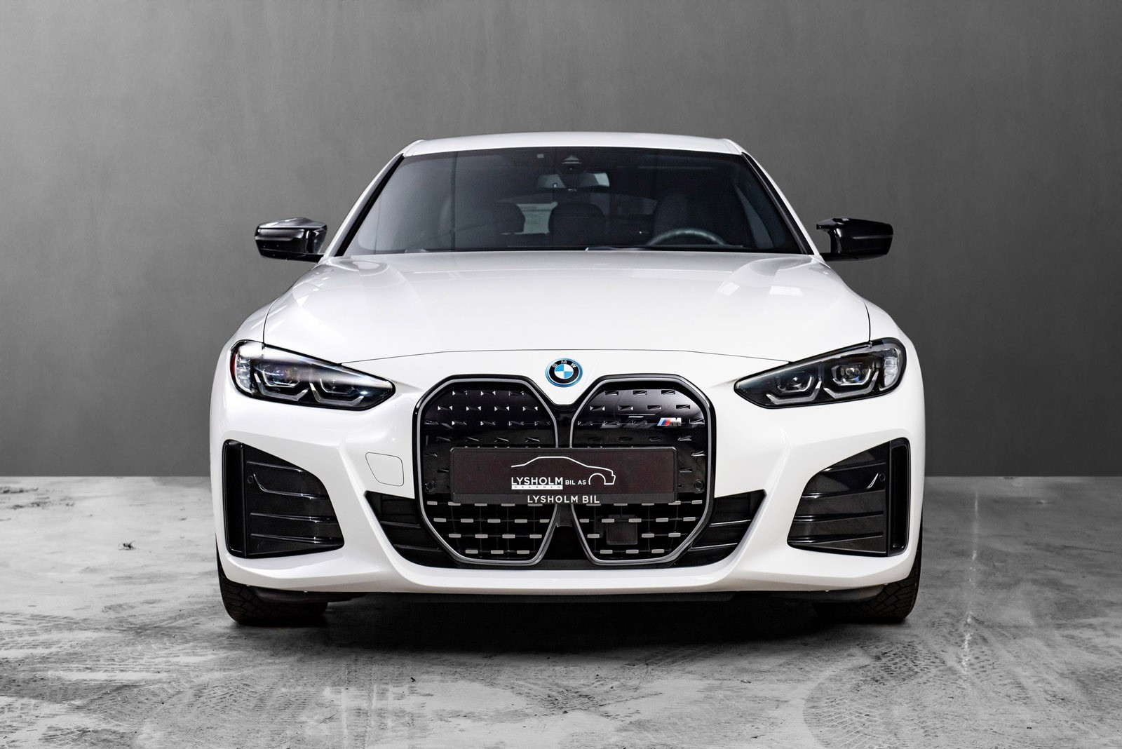 BMW i4 M50