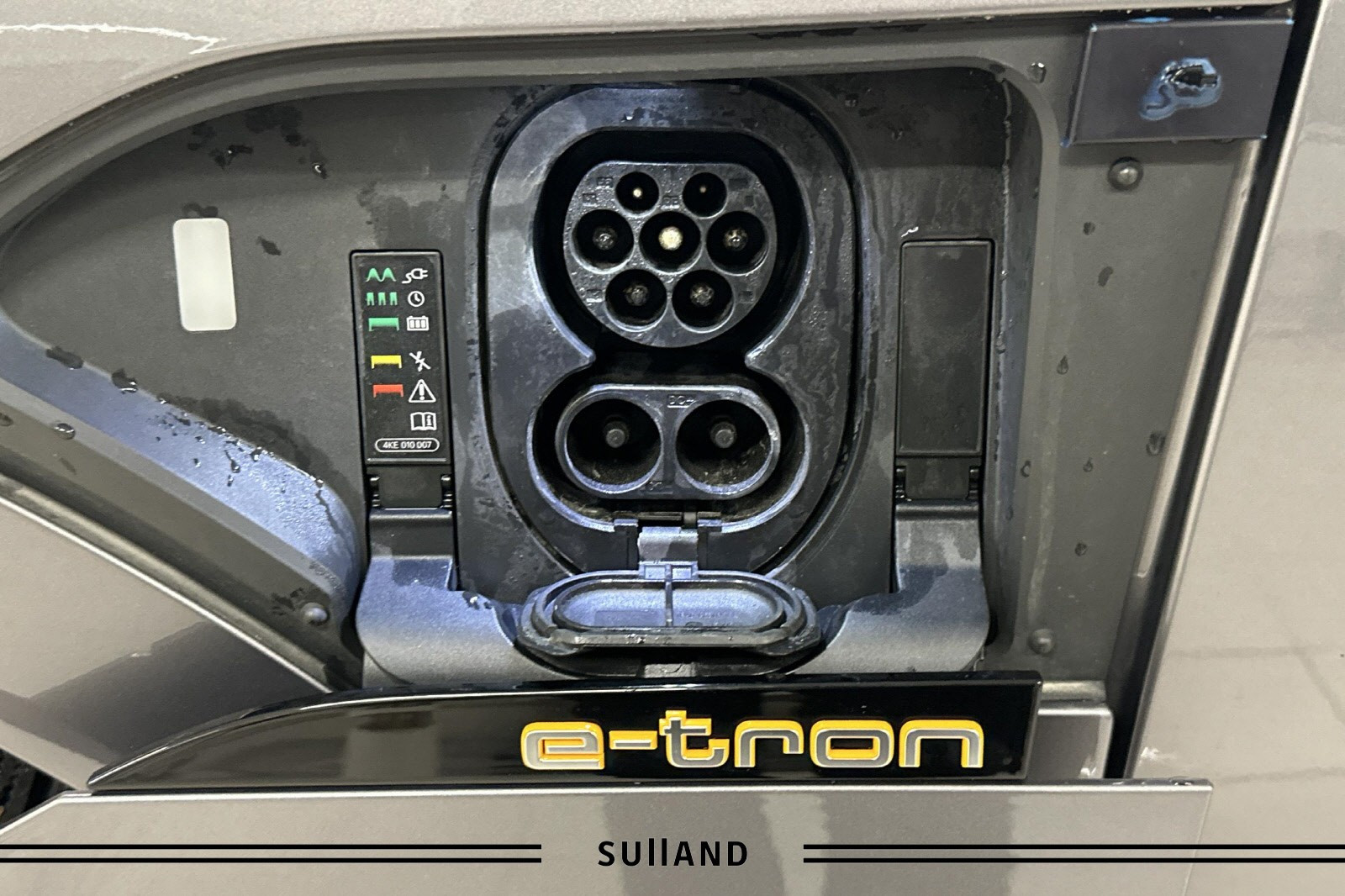 Audi e-tron