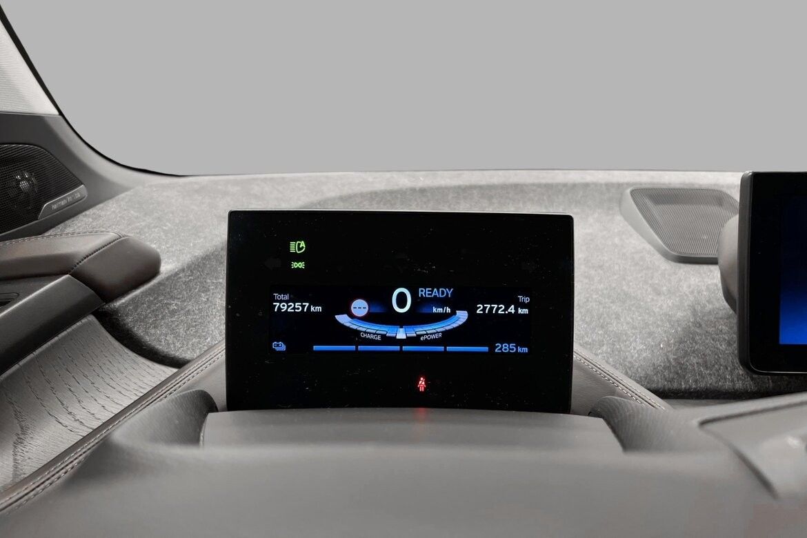 BMW i3