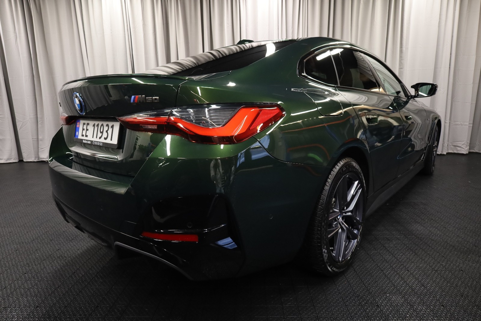 BMW i4 M50