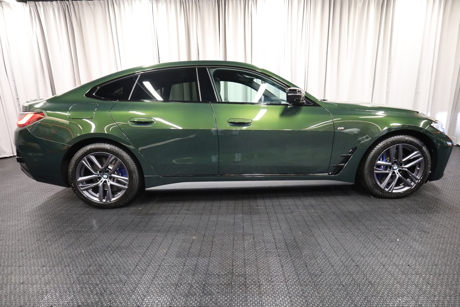 BMW i4 M50