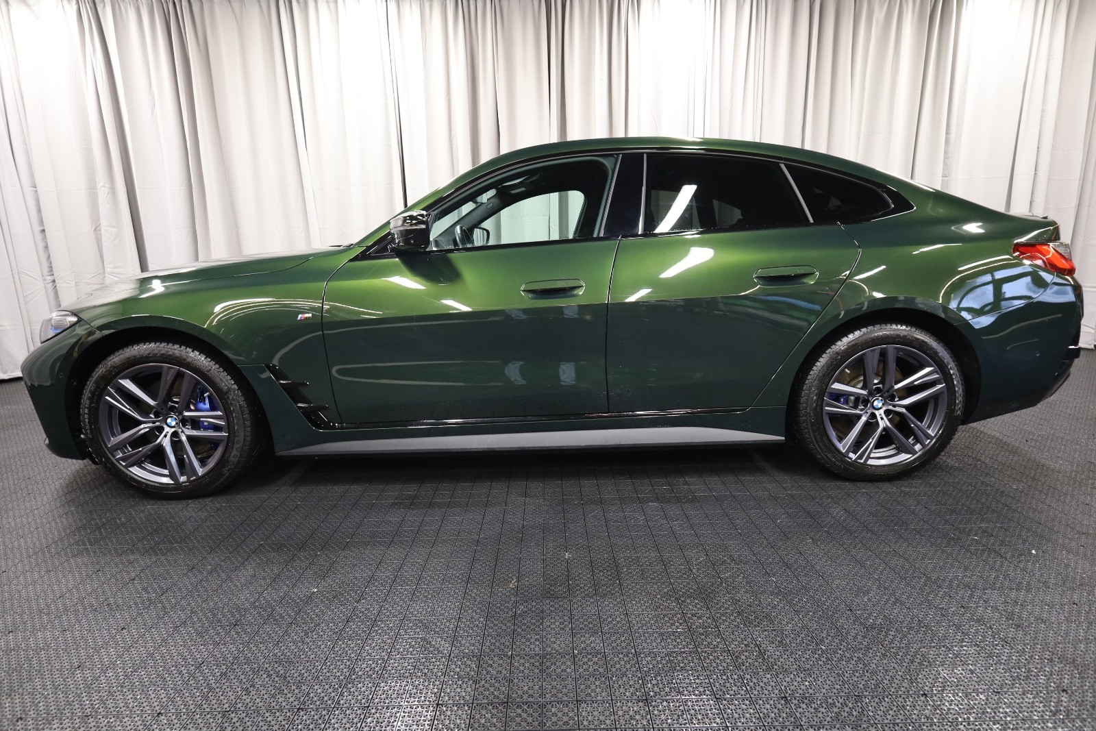 BMW i4 M50