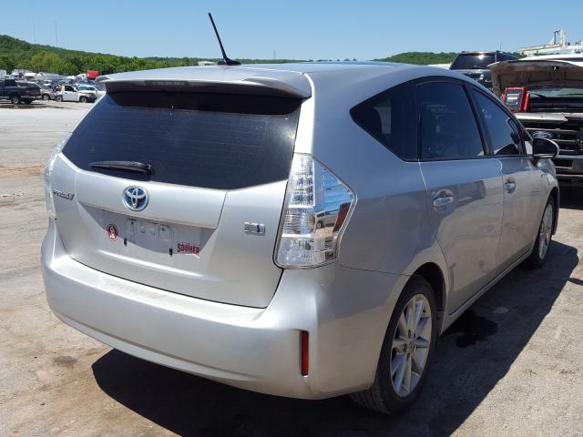 Toyota Prius V 2013