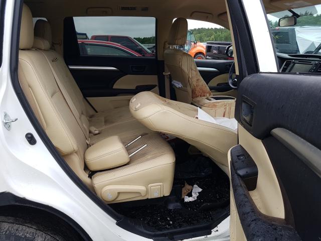 Toyota Highlander 2016