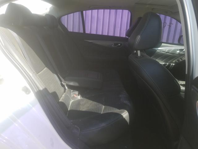 Infiniti Q50 Base 2015