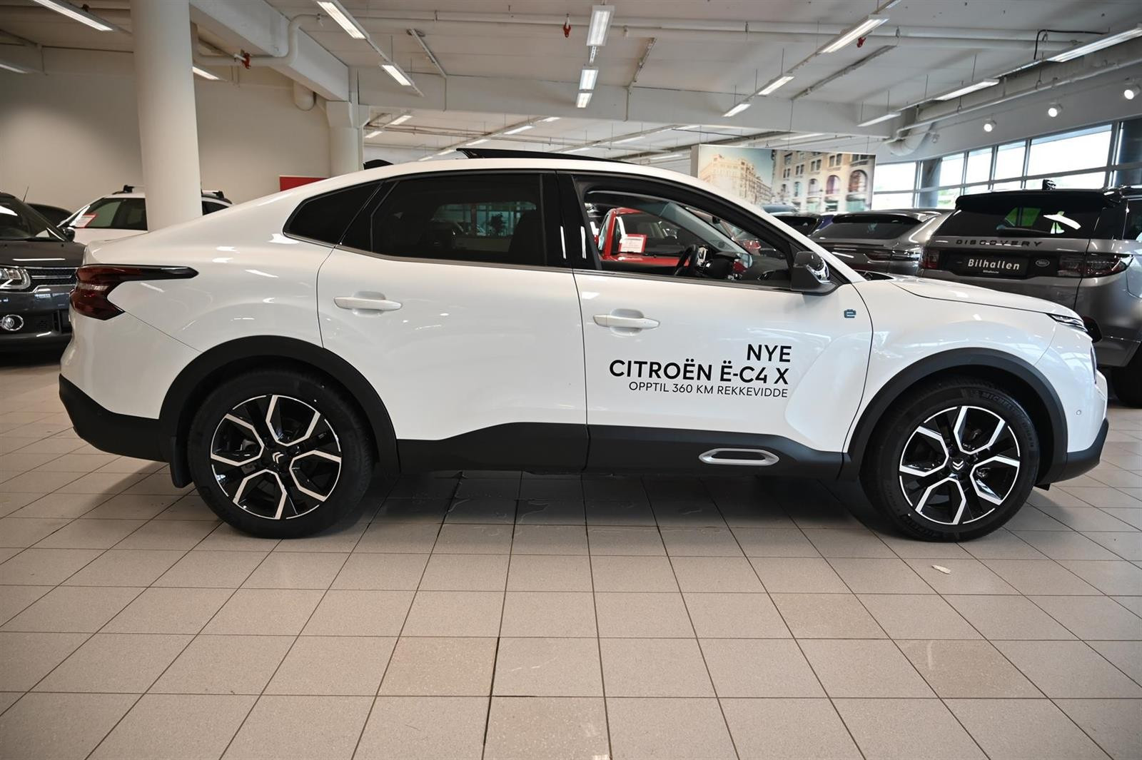 Citroen E-C4 X