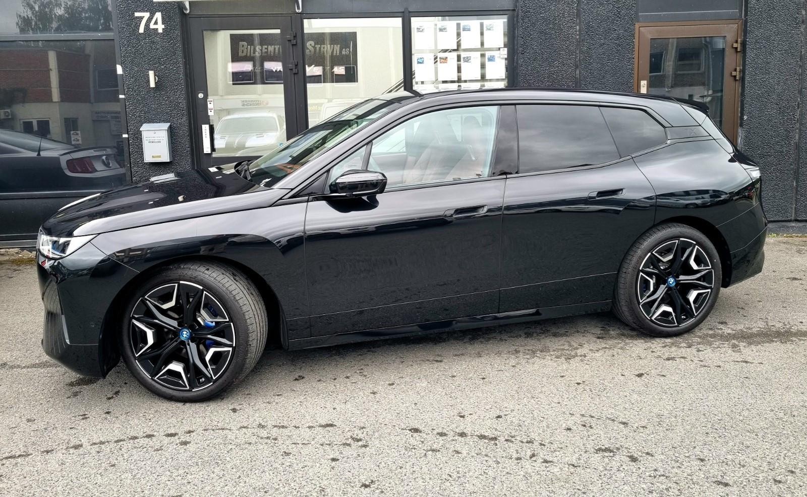 BMW iX xDrive 50
