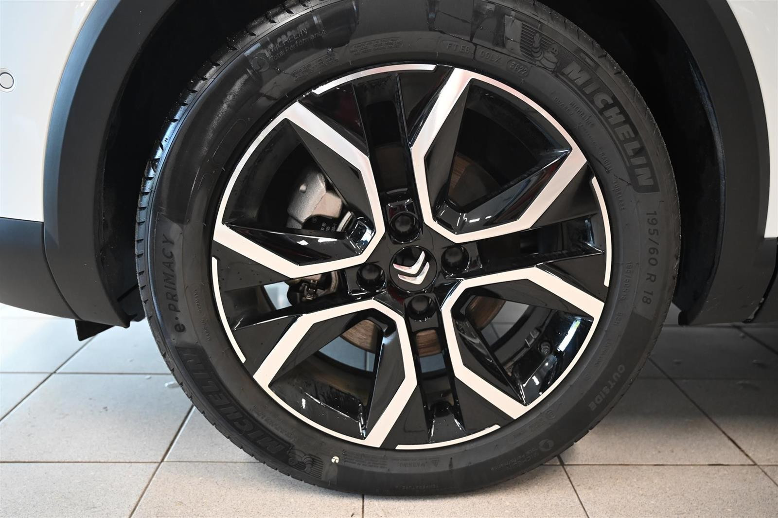 Citroen E-C4 X