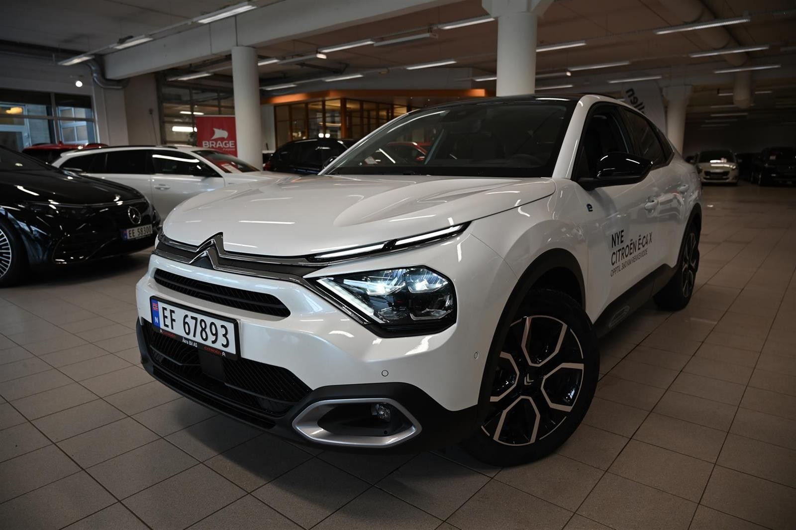 Citroen E-C4 X