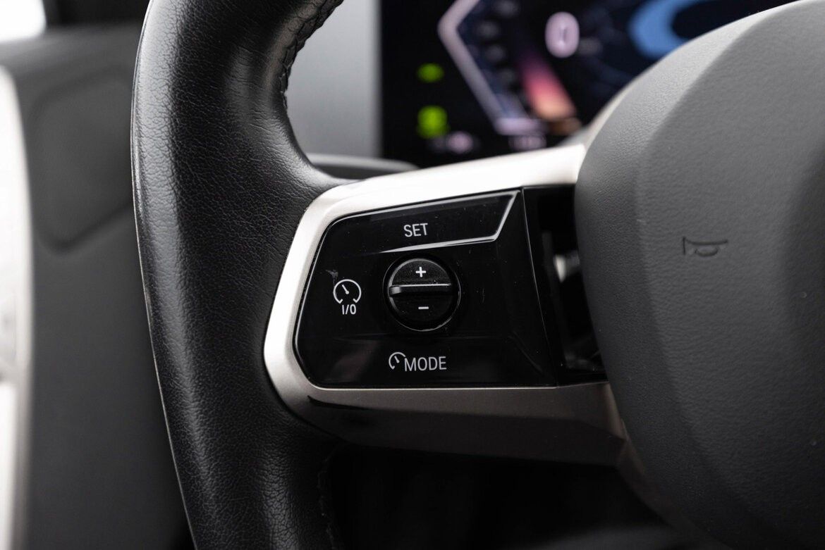 BMW iX xDrive 40