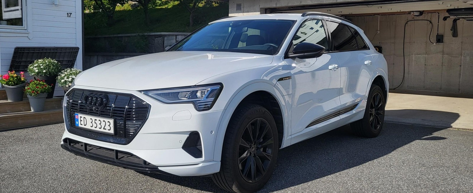 Audi e-tron