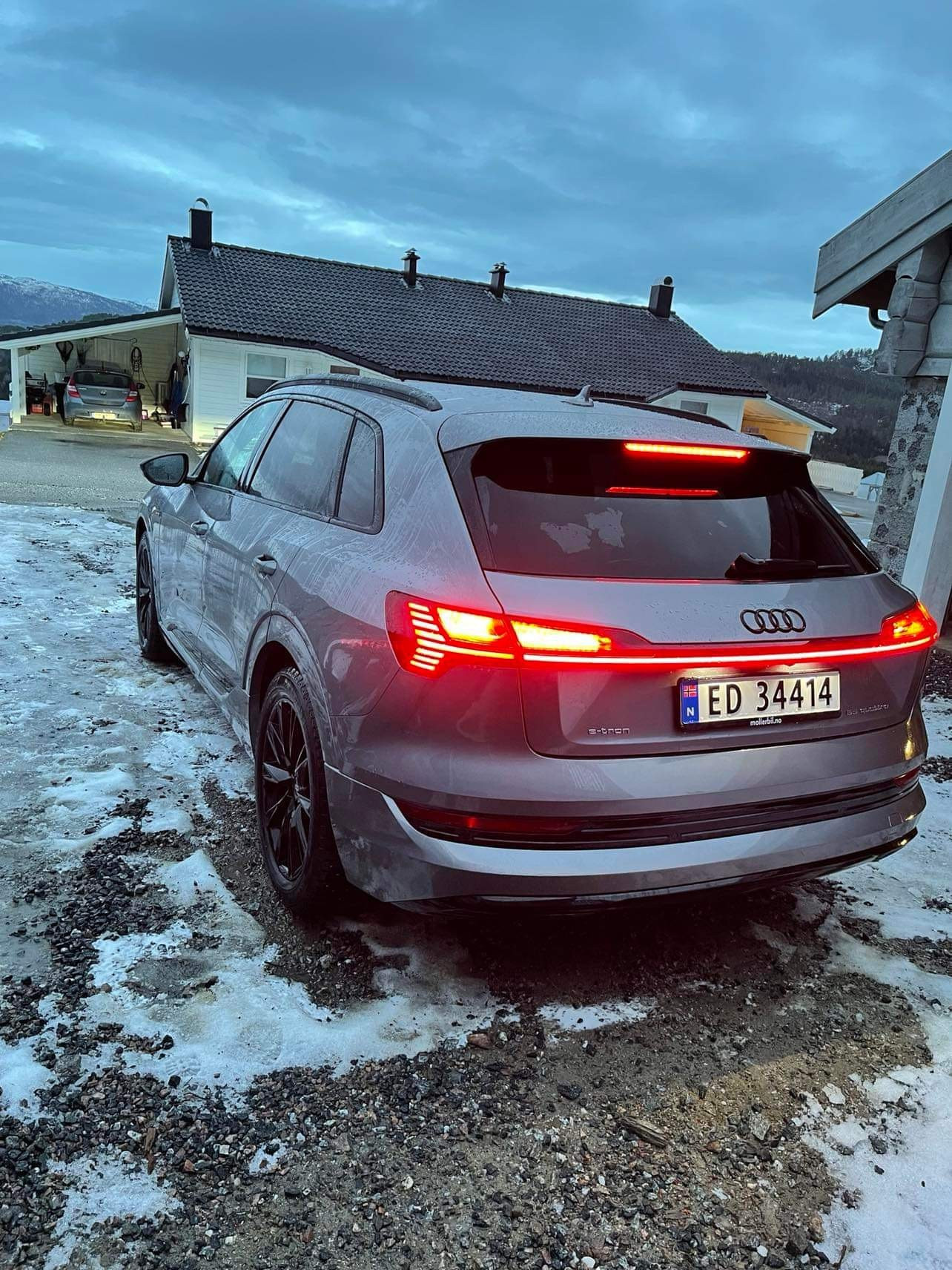 Audi e-tron