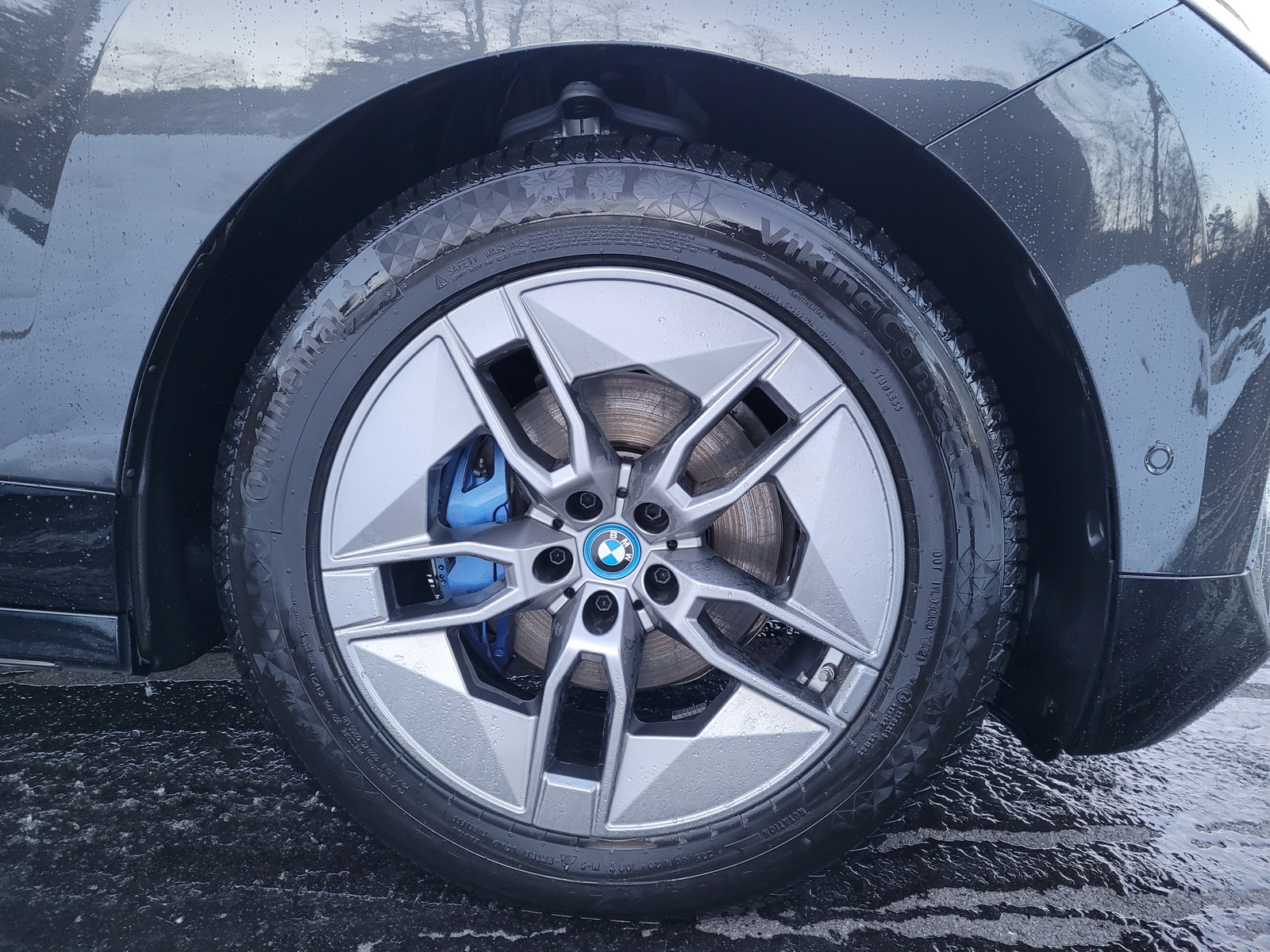 BMW iX xDrive 40