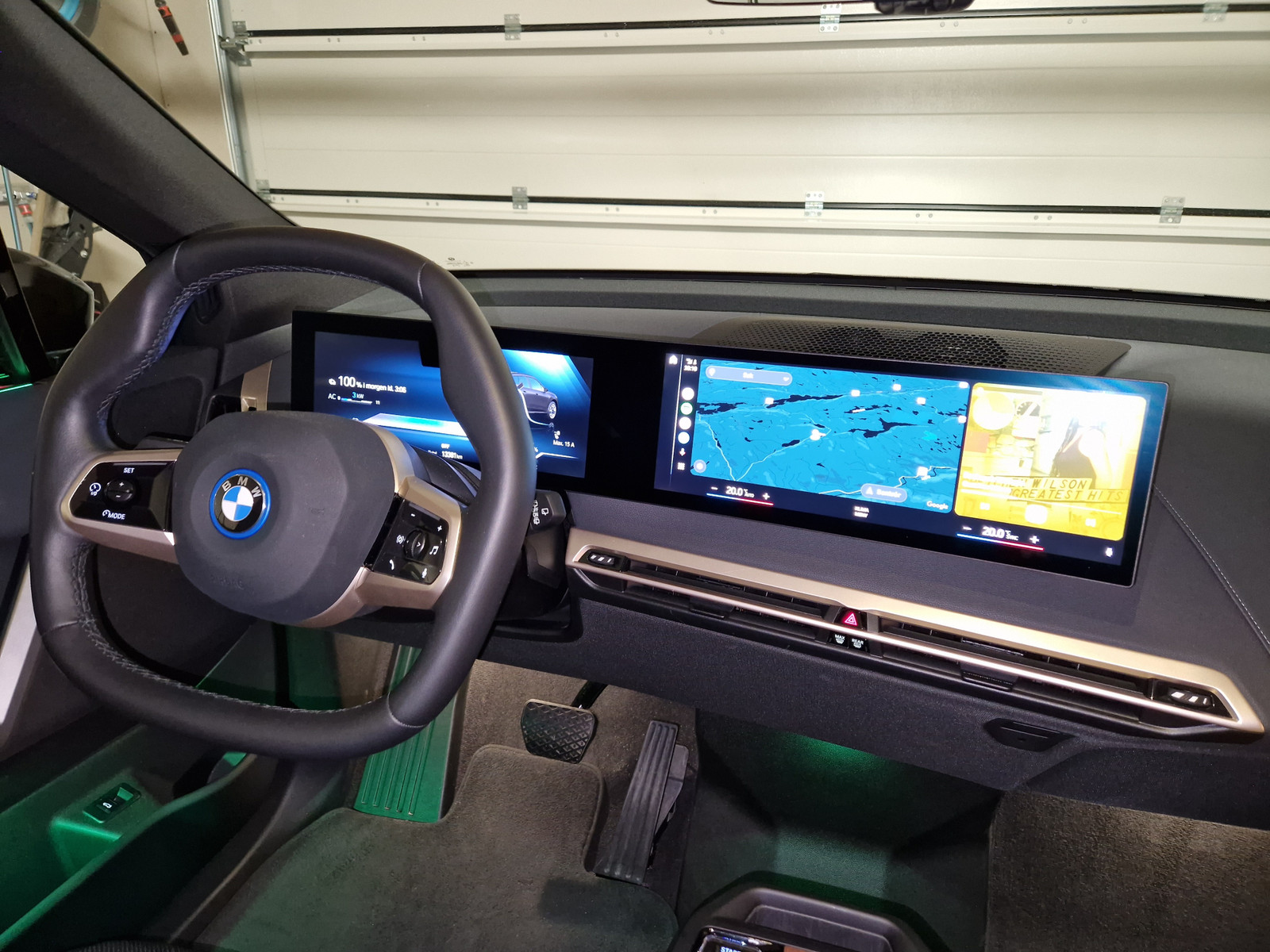 BMW iX xDrive 40