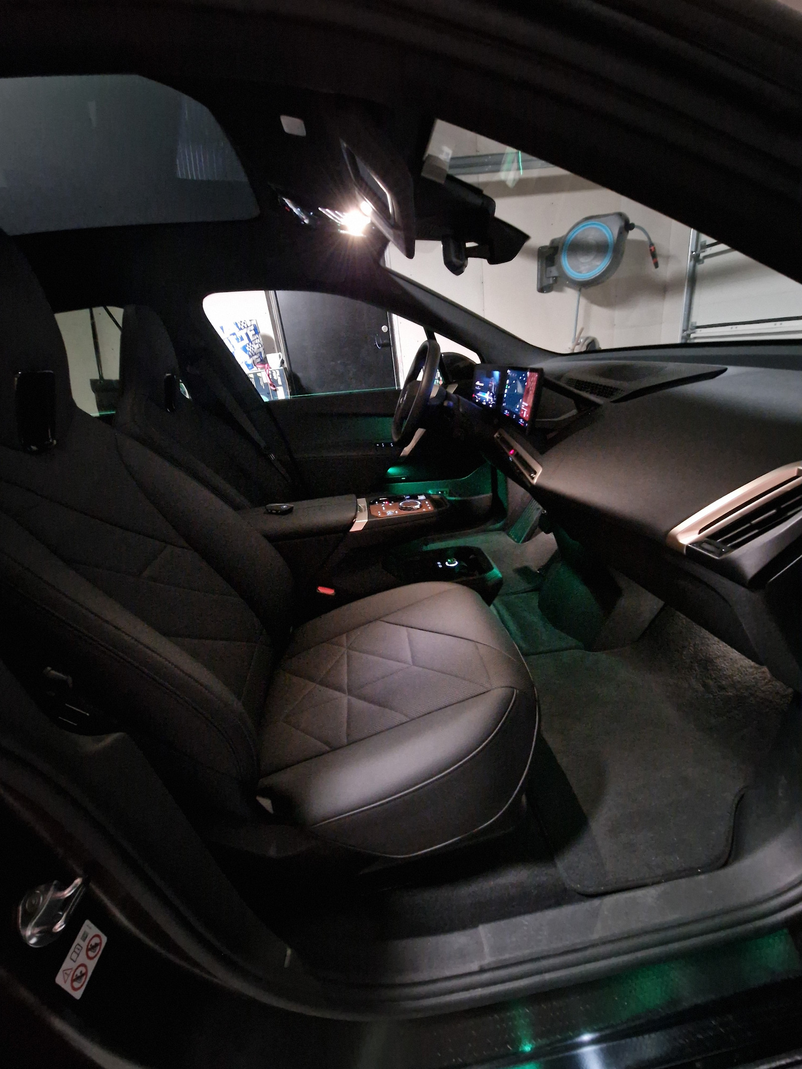BMW iX xDrive 40