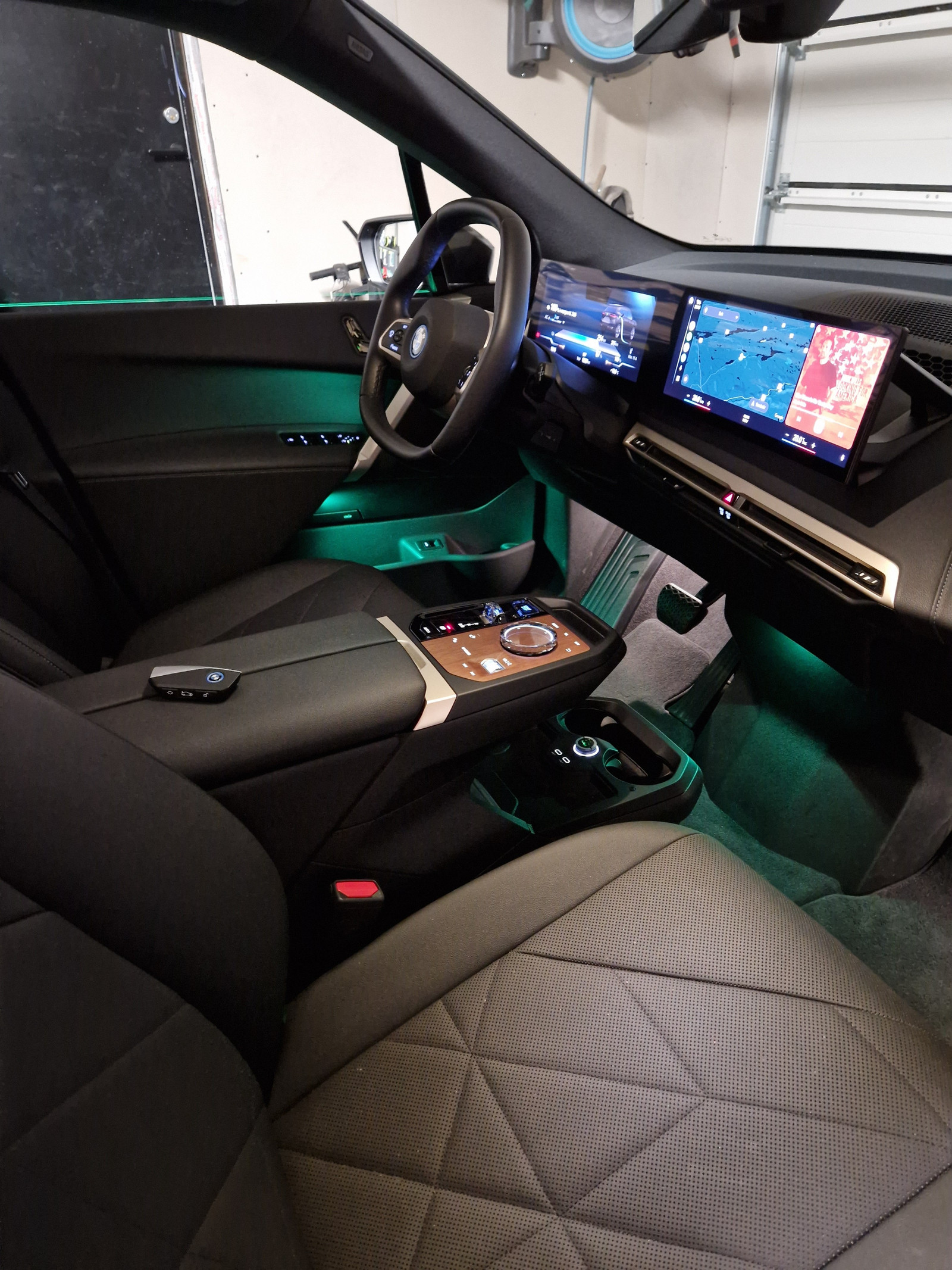 BMW iX xDrive 40