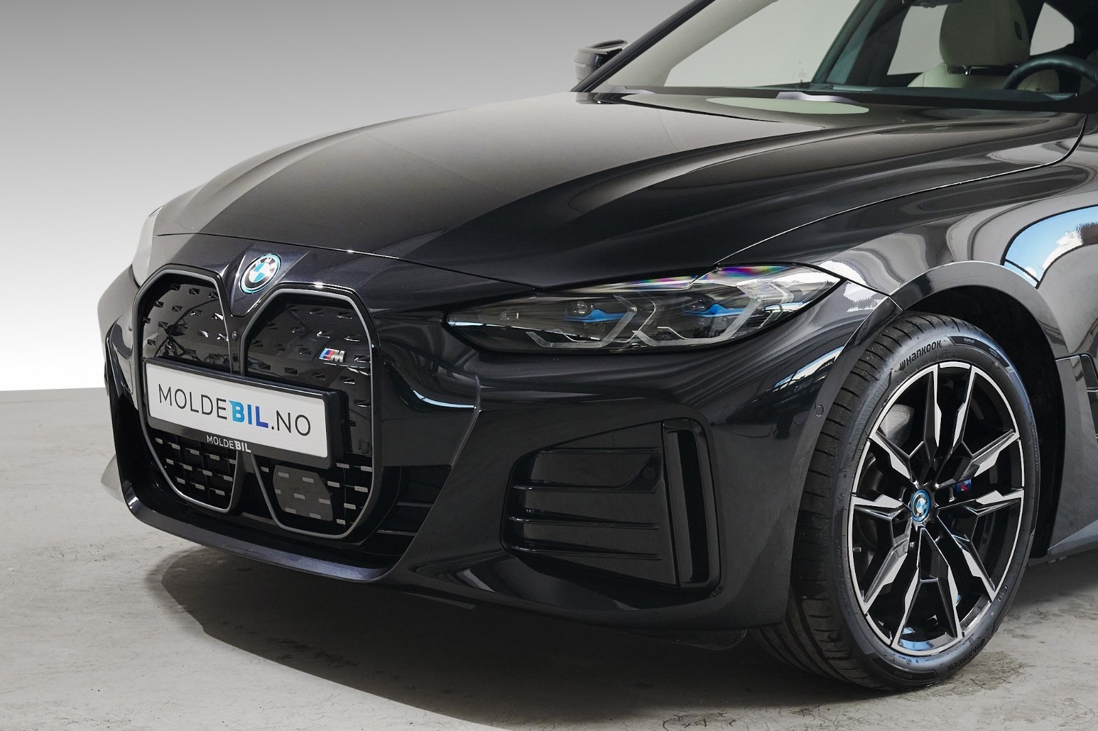 BMW i4 M50