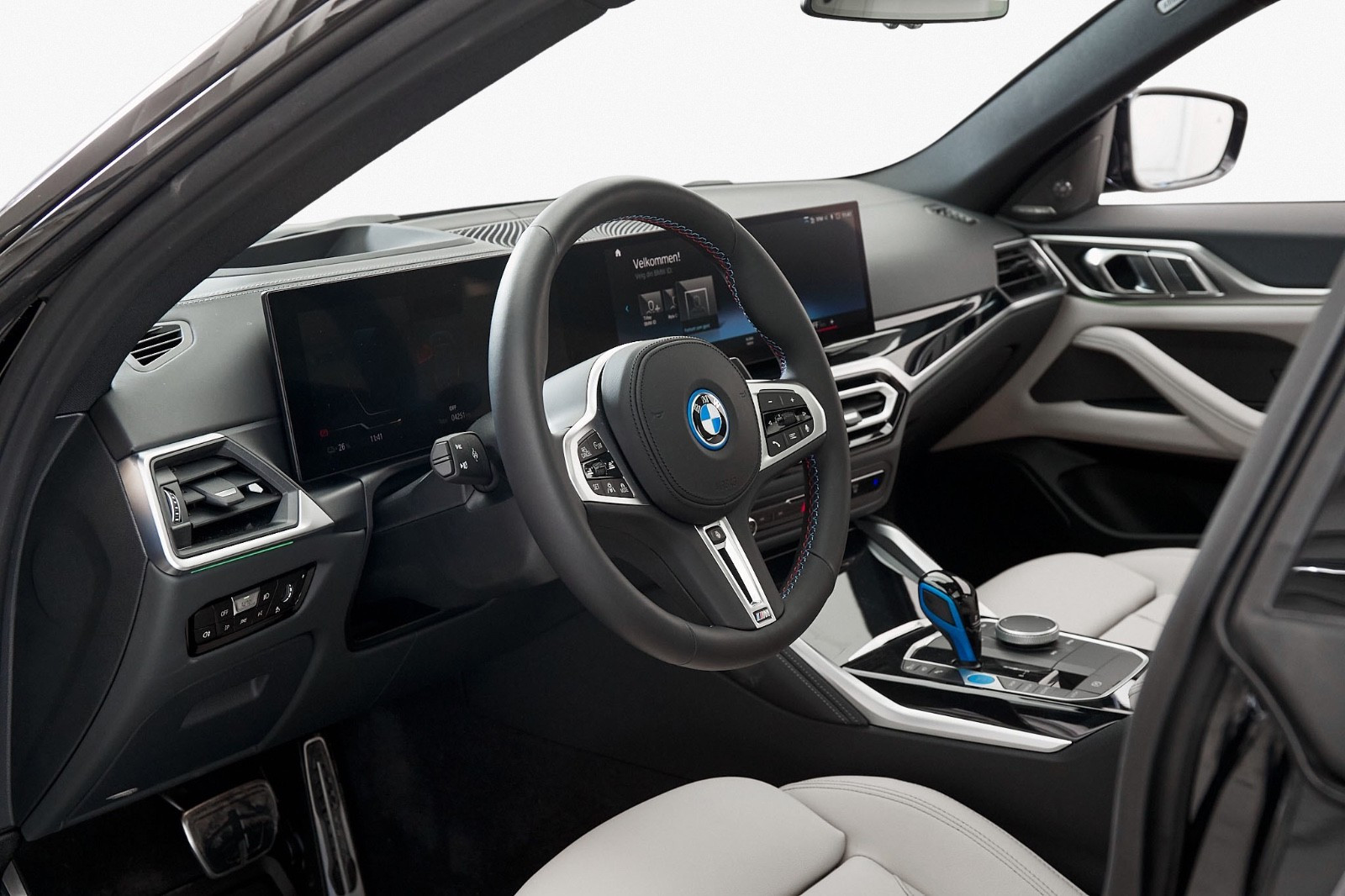 BMW i4 M50