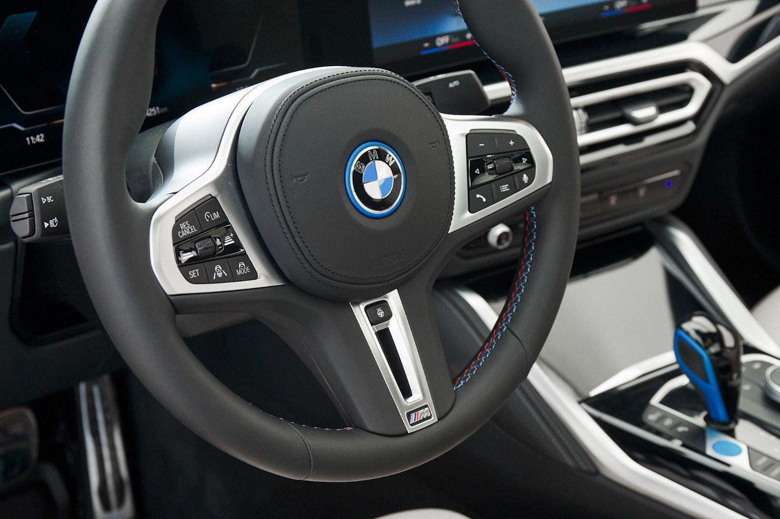 BMW i4 M50