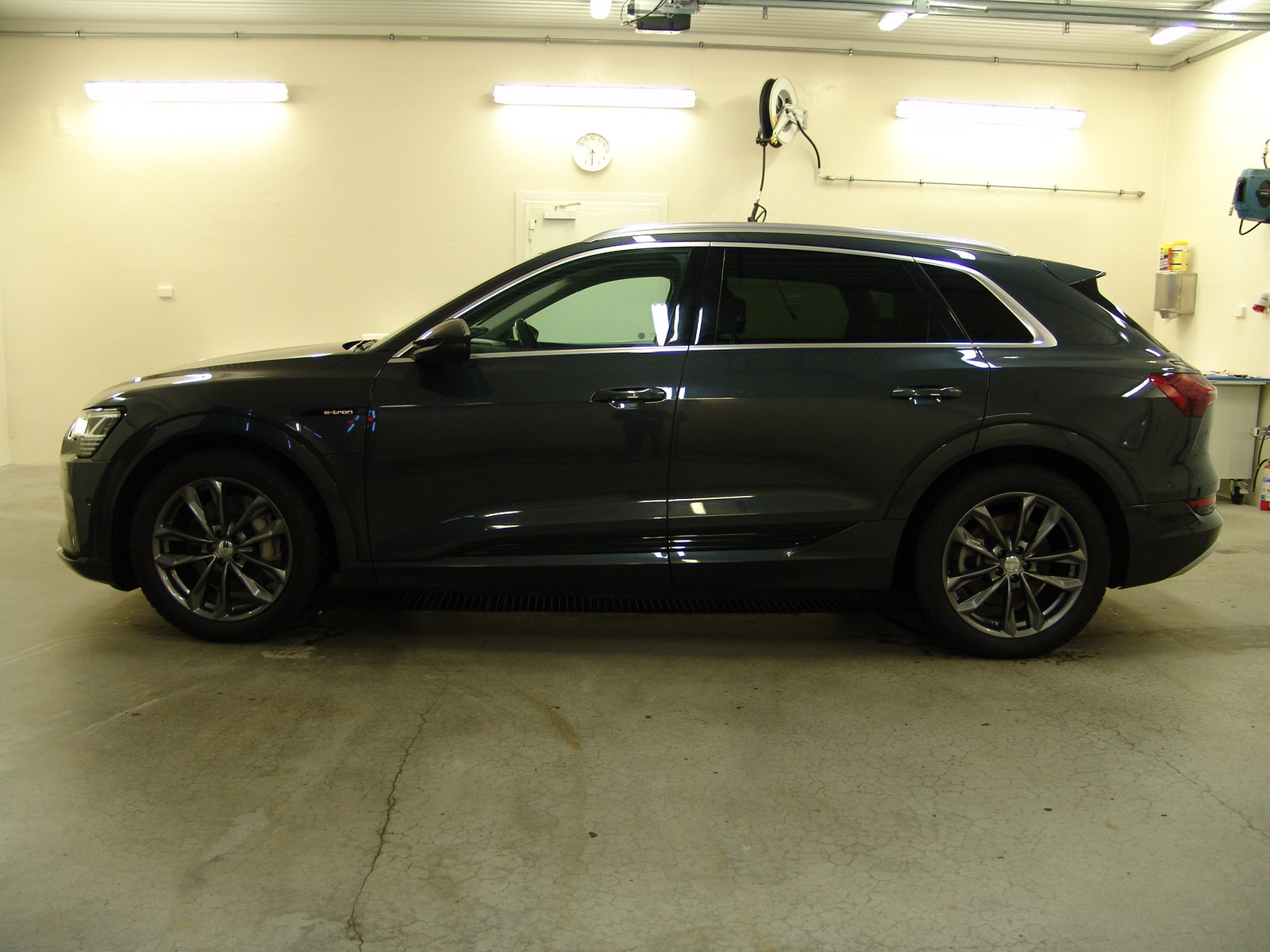 Audi e-tron