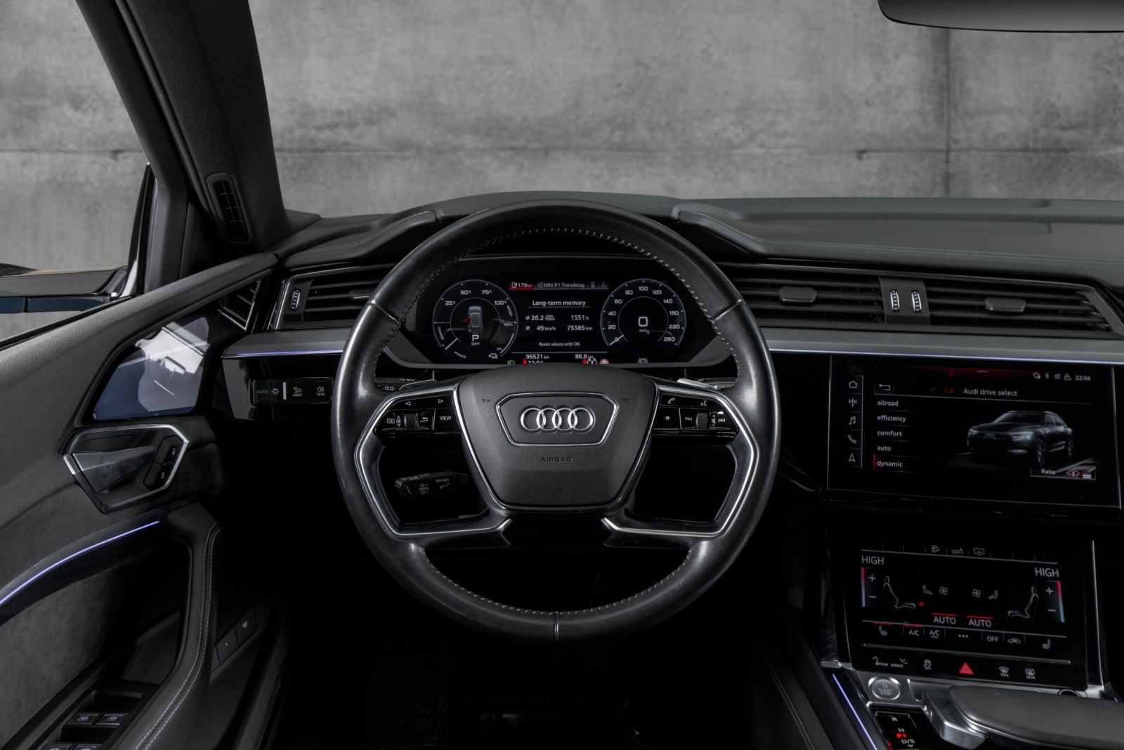 Audi e-tron