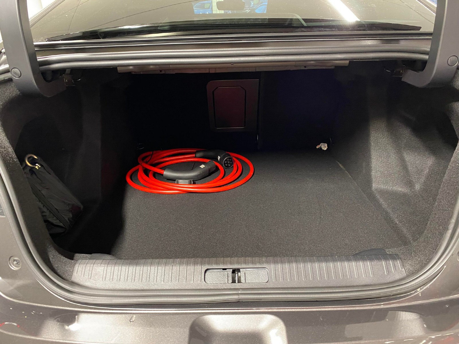Citroen E-C4 X