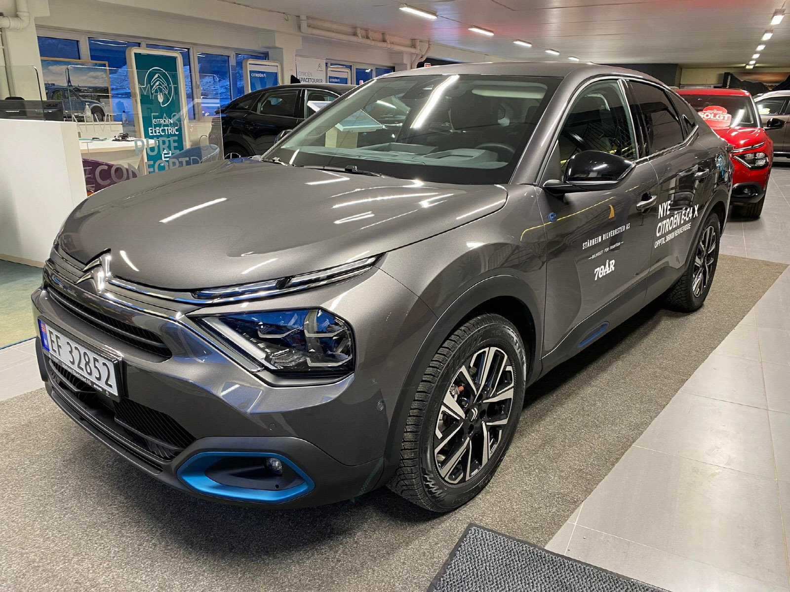 Citroen E-C4 X