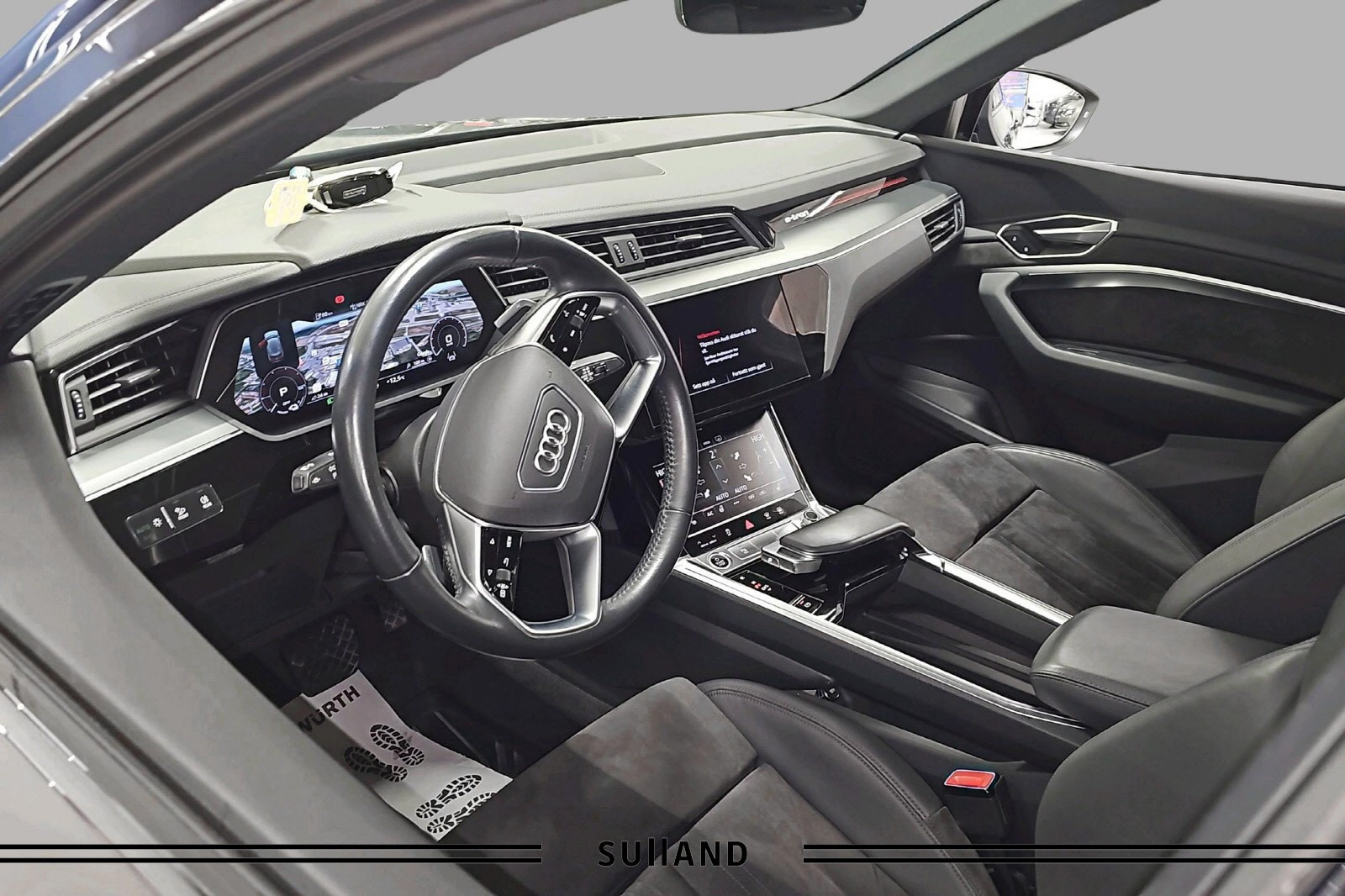 Audi 