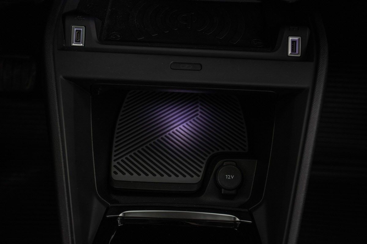 Citroen E-C4 X