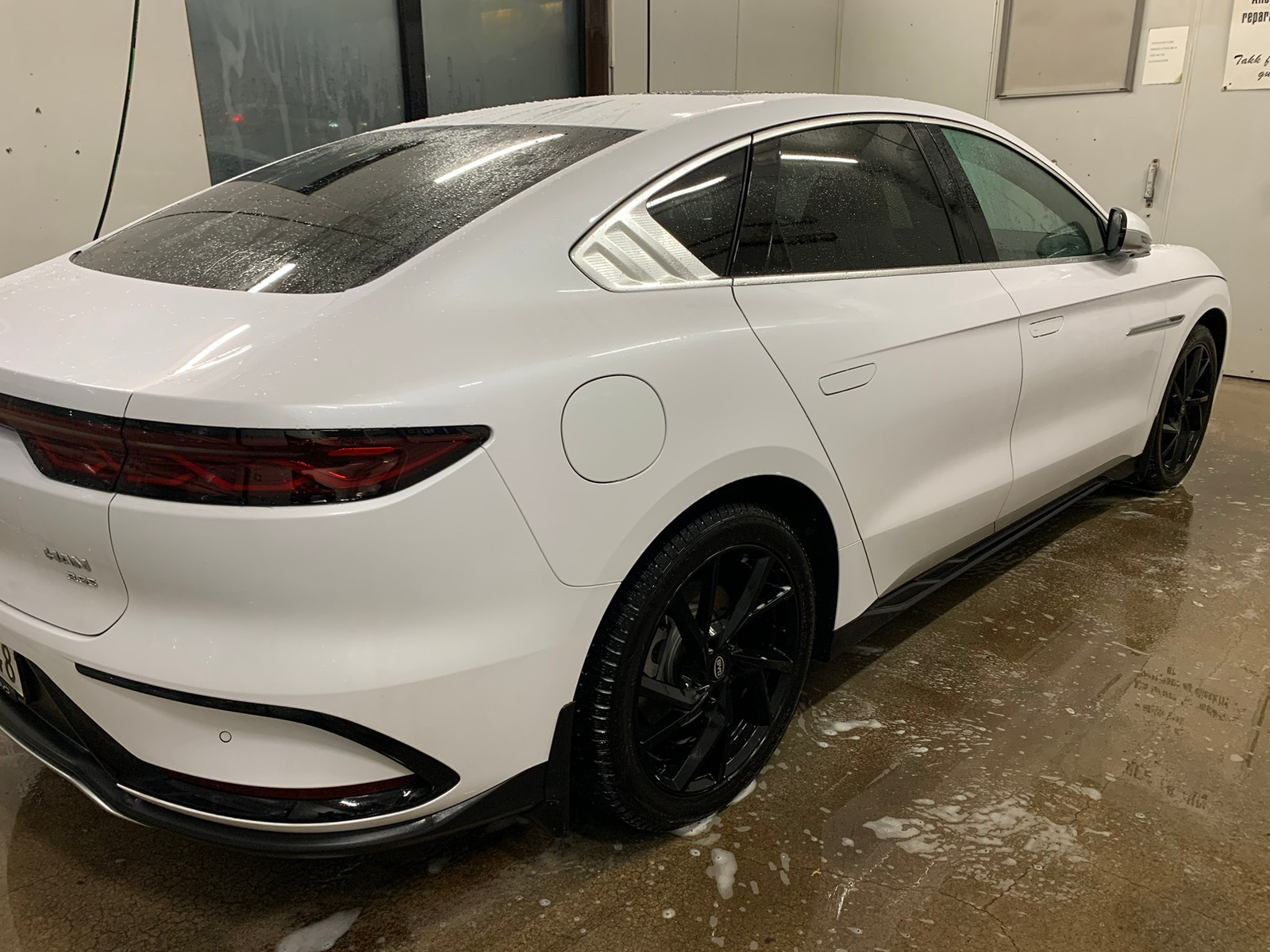 BYD Han
