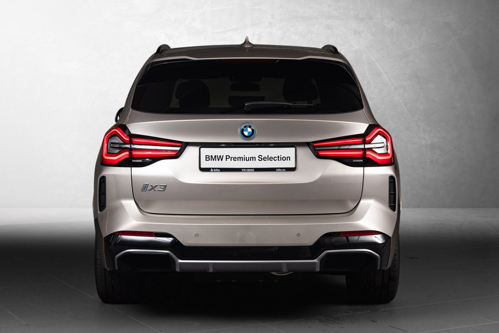 BMW iX3