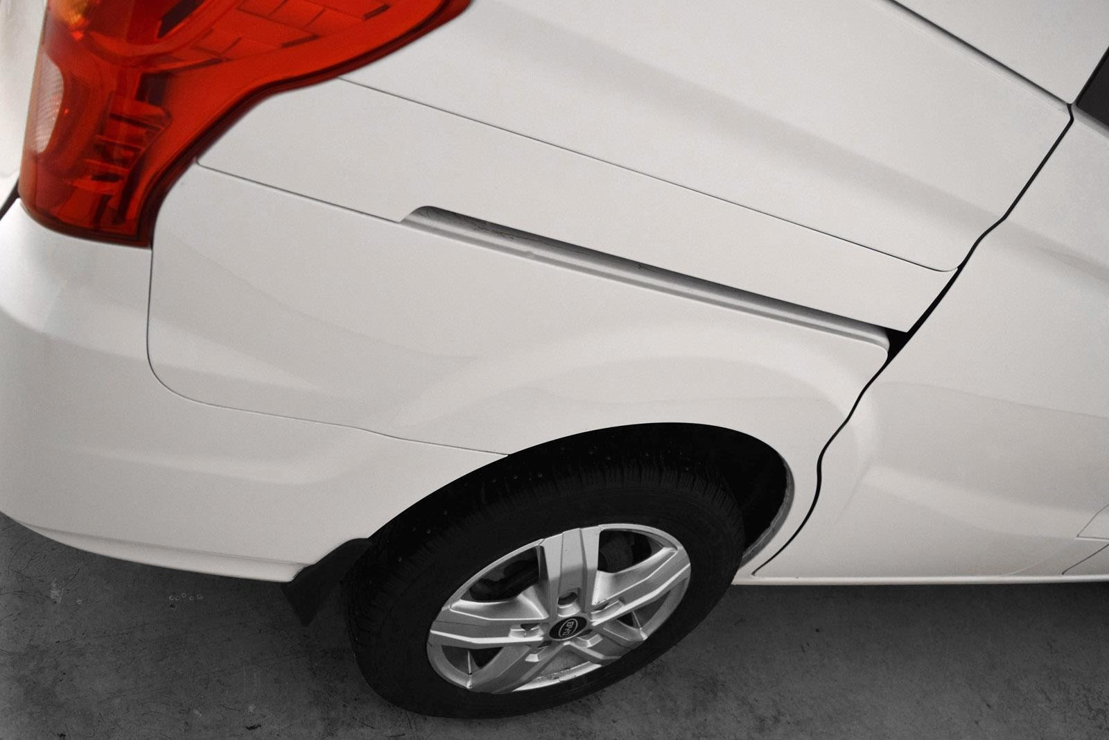 BYD T3