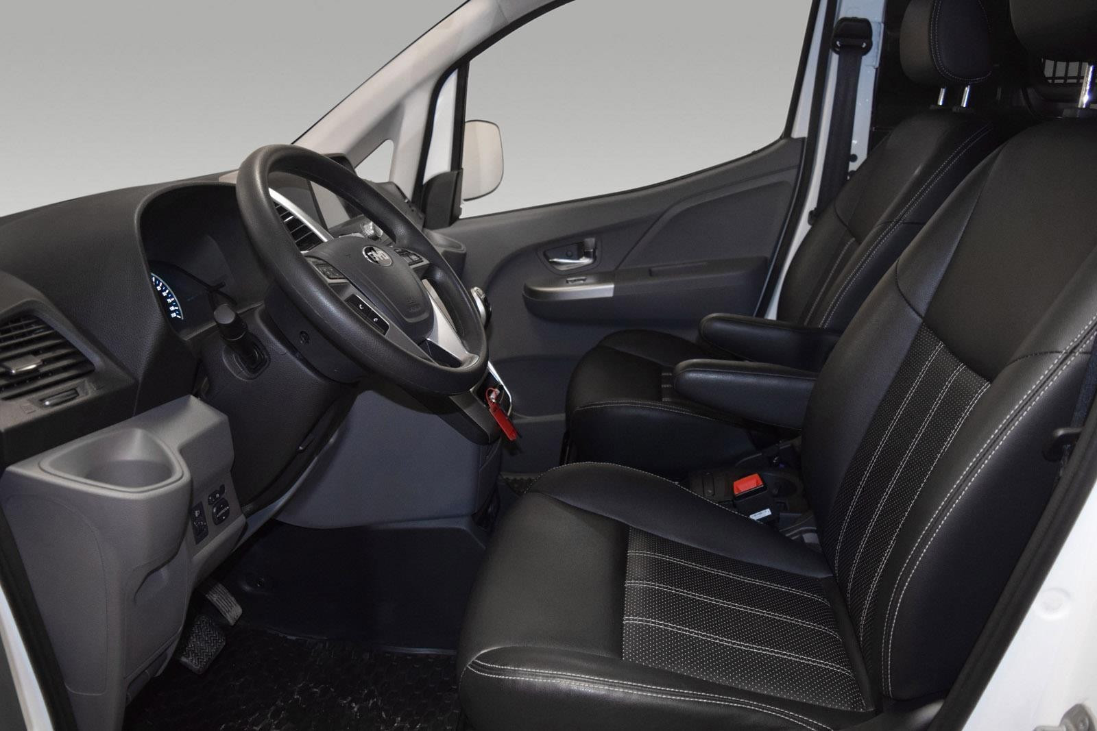 BYD T3